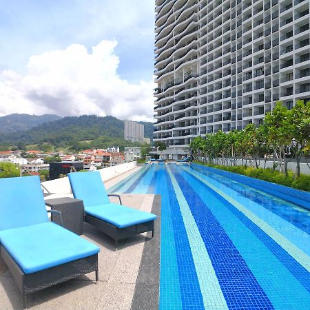 The Landmark Seaview Gurney George Town Exterior photo